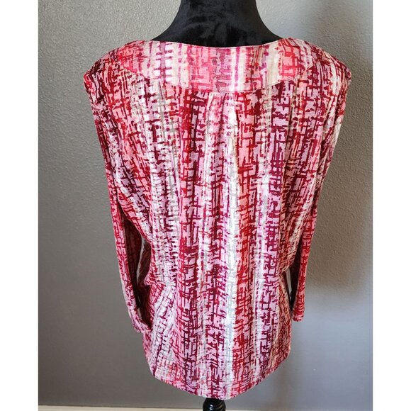 Ruby Rd. Favorites Womens Blouse Large Sheer Red All Over Print 3/4 Sleeve - Picture 3 of 7